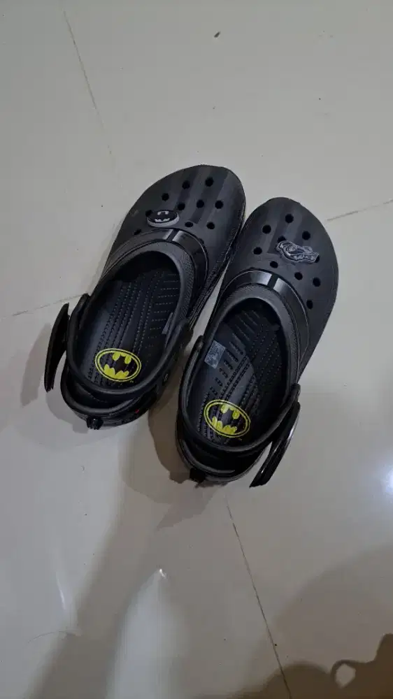 Crocs Batman sandal pria wanita