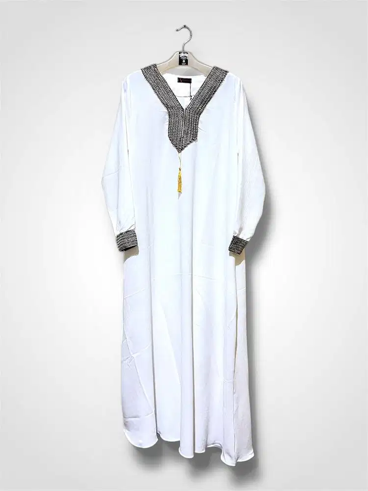 Abaya Putih / White Abaya Elegant dan Simple ala Arabian Dubai Style.