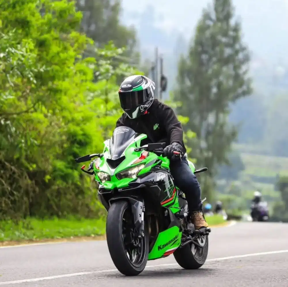 kawasaki Ninja Zx 25 R ABs Se tipe tertinggi. Pajak agustus 2026