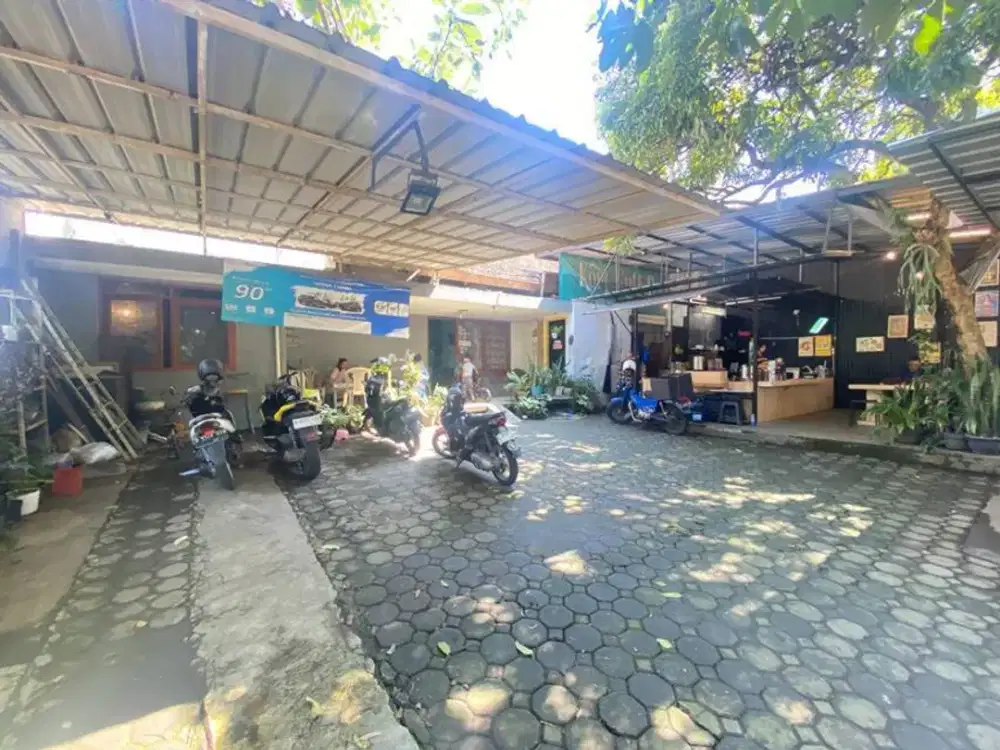 Rumah bagus terawat lokasi strategis di sayap riau