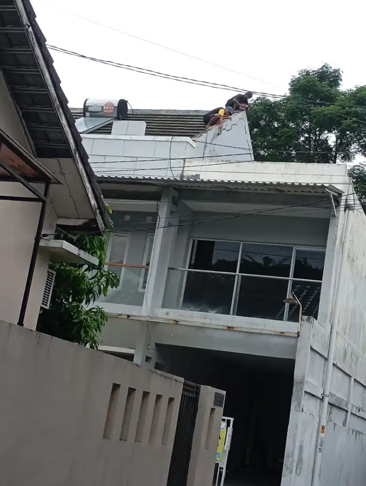 tukang bocoran dan bangunan
