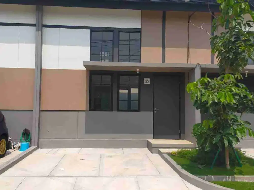 Disewakan  rumah  2 lantai (mezzanine) 2 kamar tidur kondisi masih baru di Srimaya Residences Bekasi