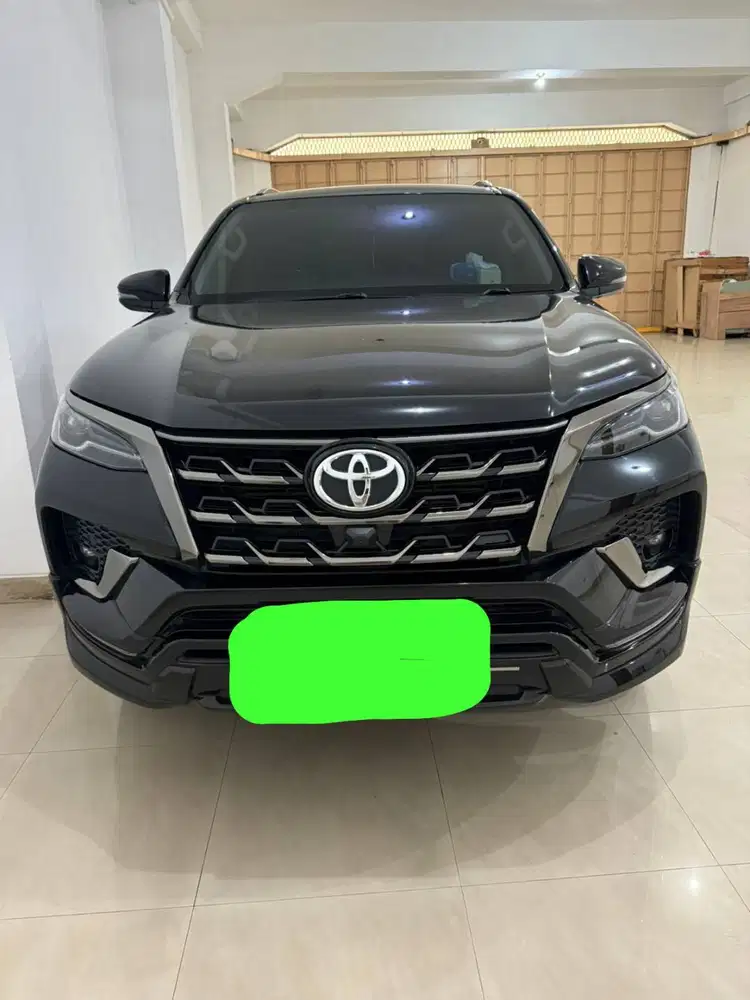 NEW FORTUNER GR SPORT 2800CC