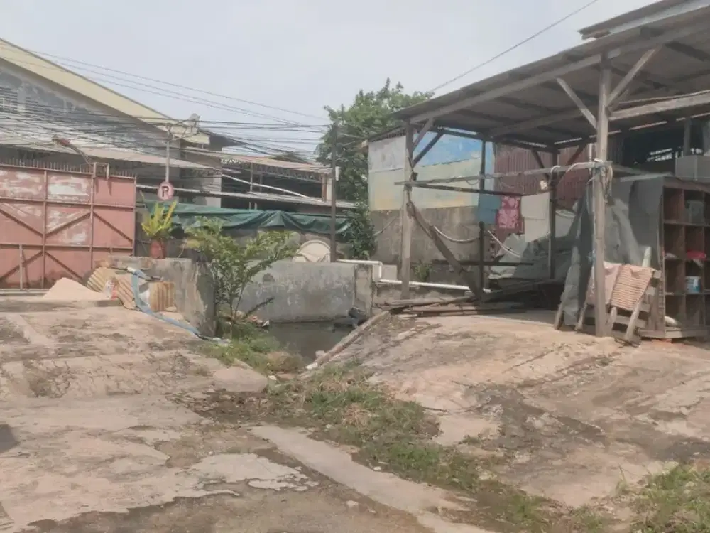 ANA RUMAH LAMA UK LT.1036M DI KAPUK RAYA