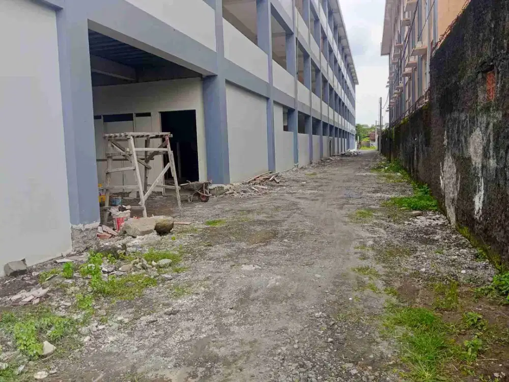 JUAL PEKARANGAN MAGUWOHARJO TIMUR KAMPUS SANATA  DARMA  PAINGAN