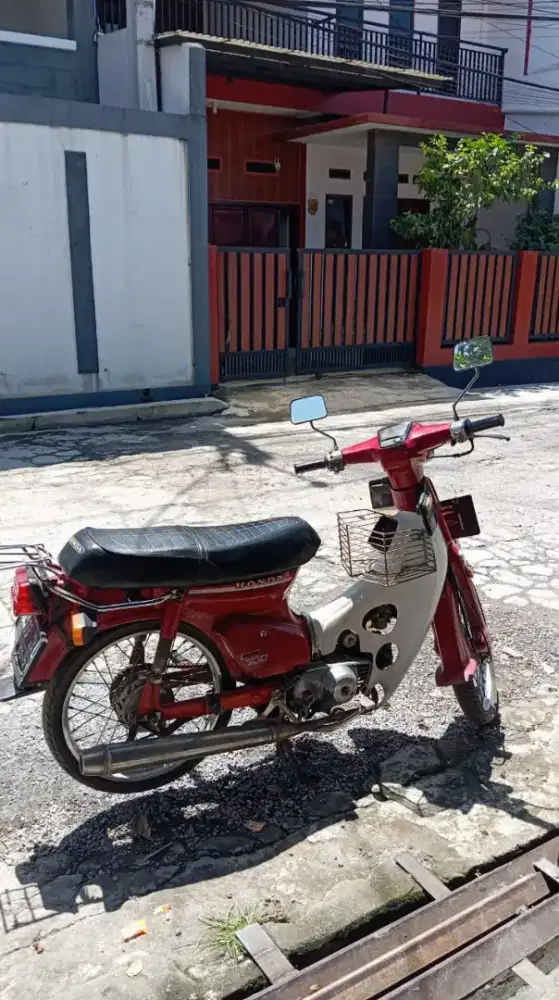 Honda supercub tahun 1981