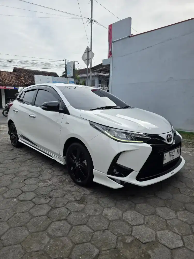 Yaris GR matic 2022 km 14rb istimewa
