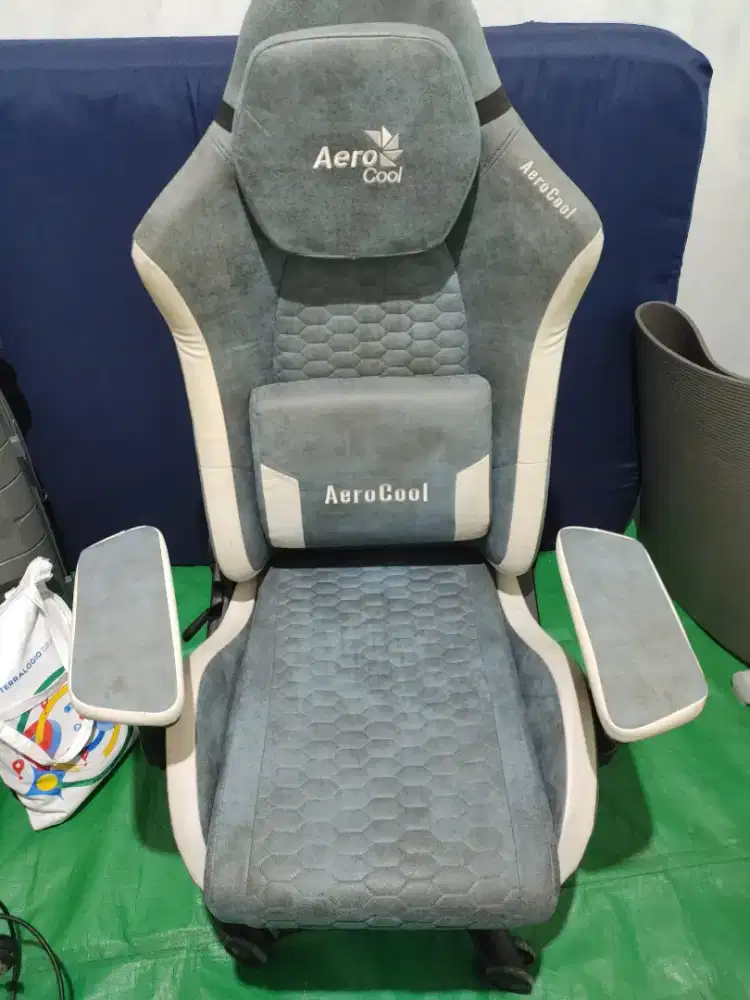 Dijual Kursi Gaming Aero Cool