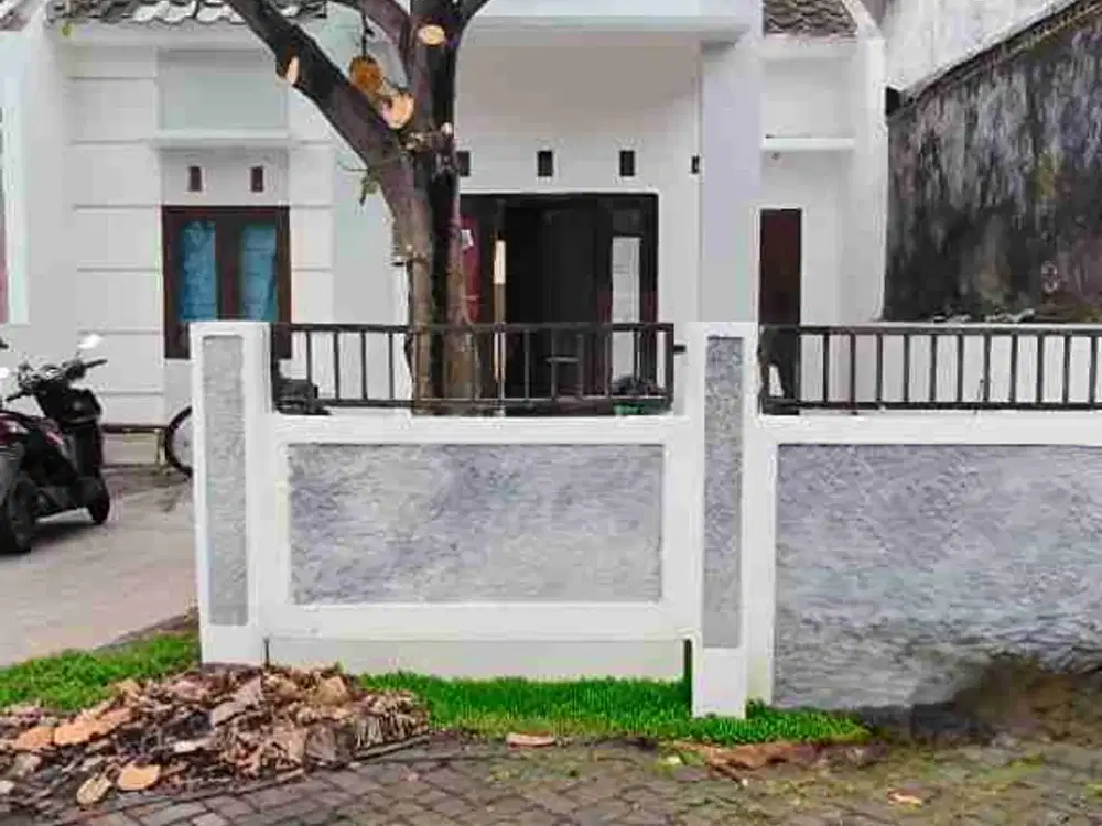 Dijual Rumah Luas 140m² Dekat sekali kampus ITN 2 Kota Malang butuh cepat