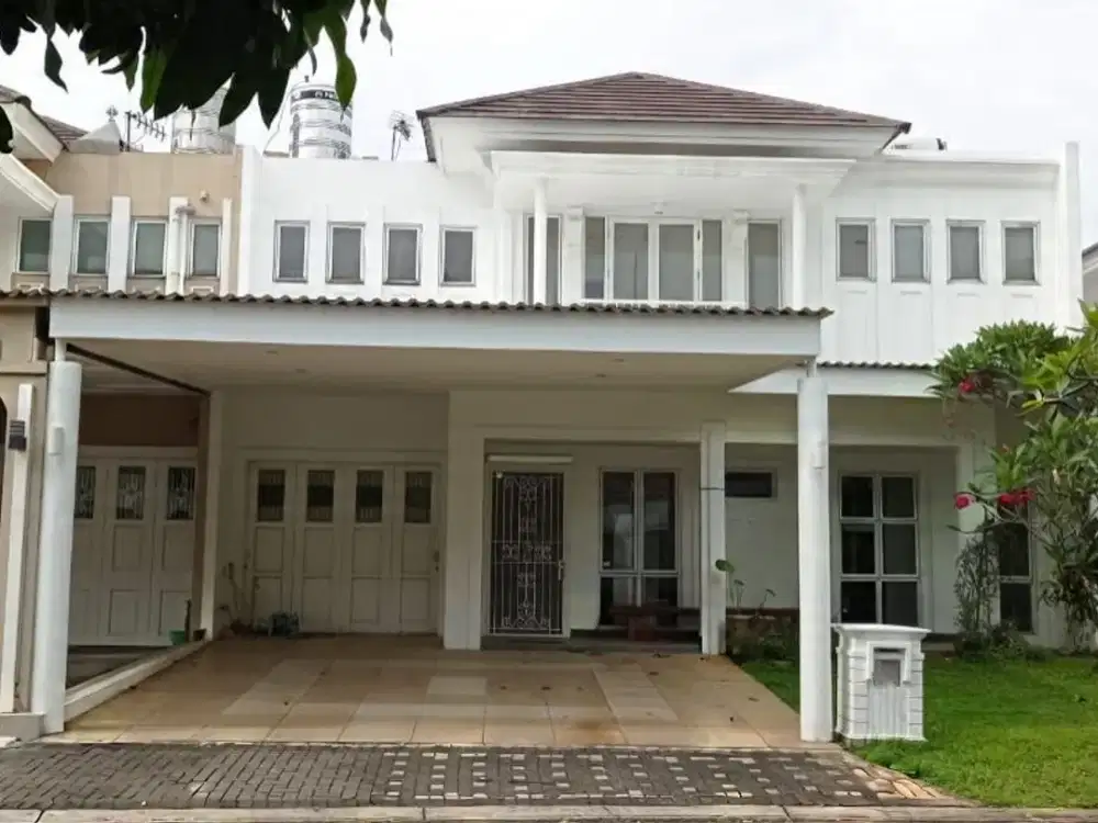 Rumah Premium SHM De Park Frangipani BSD – LT/LB 300, 4+1 KT, Semi Furnished Hadap Selatan