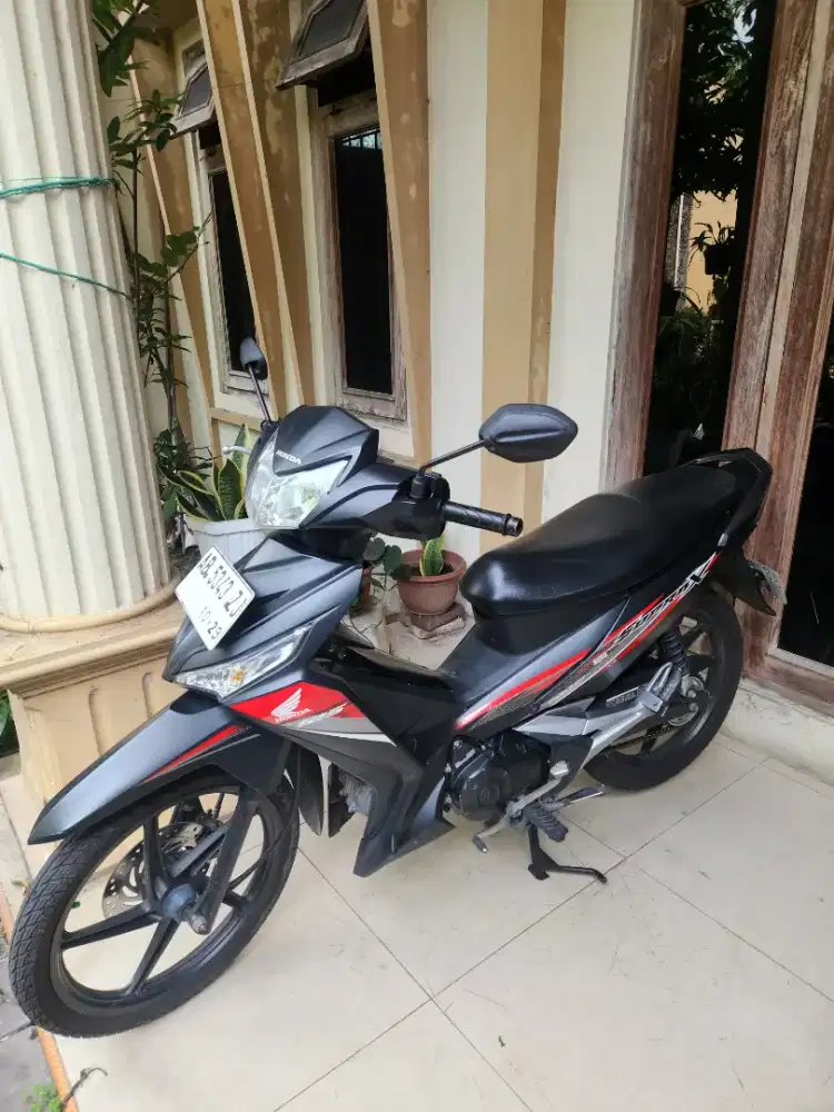 Supra 125 cw f1 2019 hitam doff Gbm