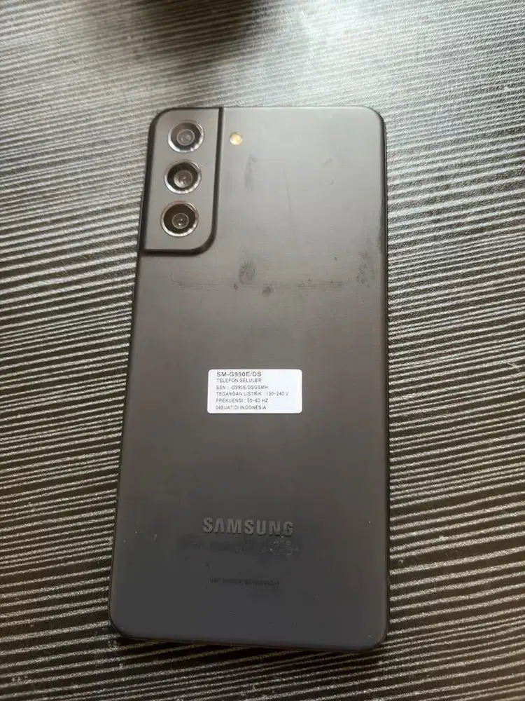 SAMSUNG S21 FE 5G - Minus Layar