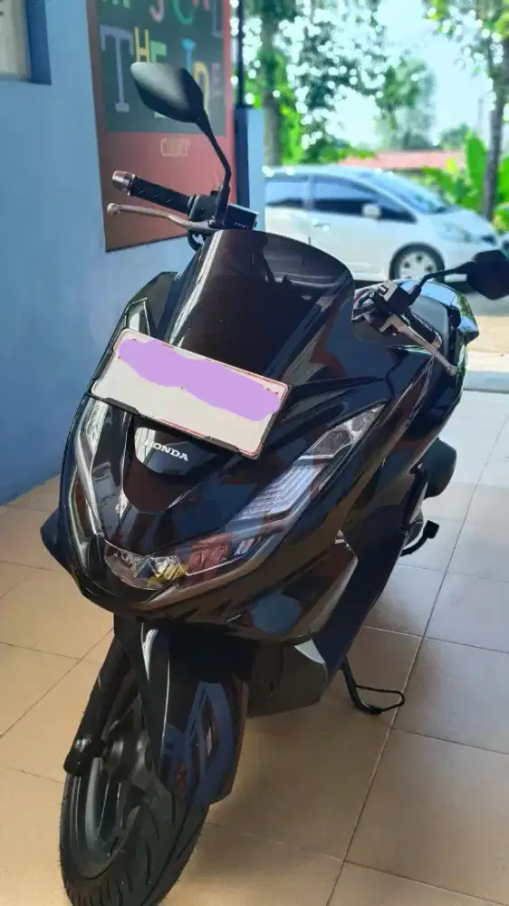 Dijual Motor PCX CBS 2024 Kilometer Rendah
