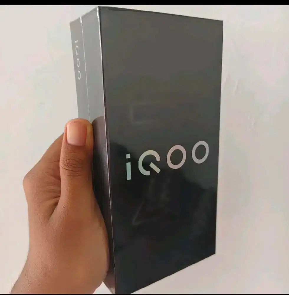 Vivo iQoo Z10R 8/128GB Black NEW Baru Segel
