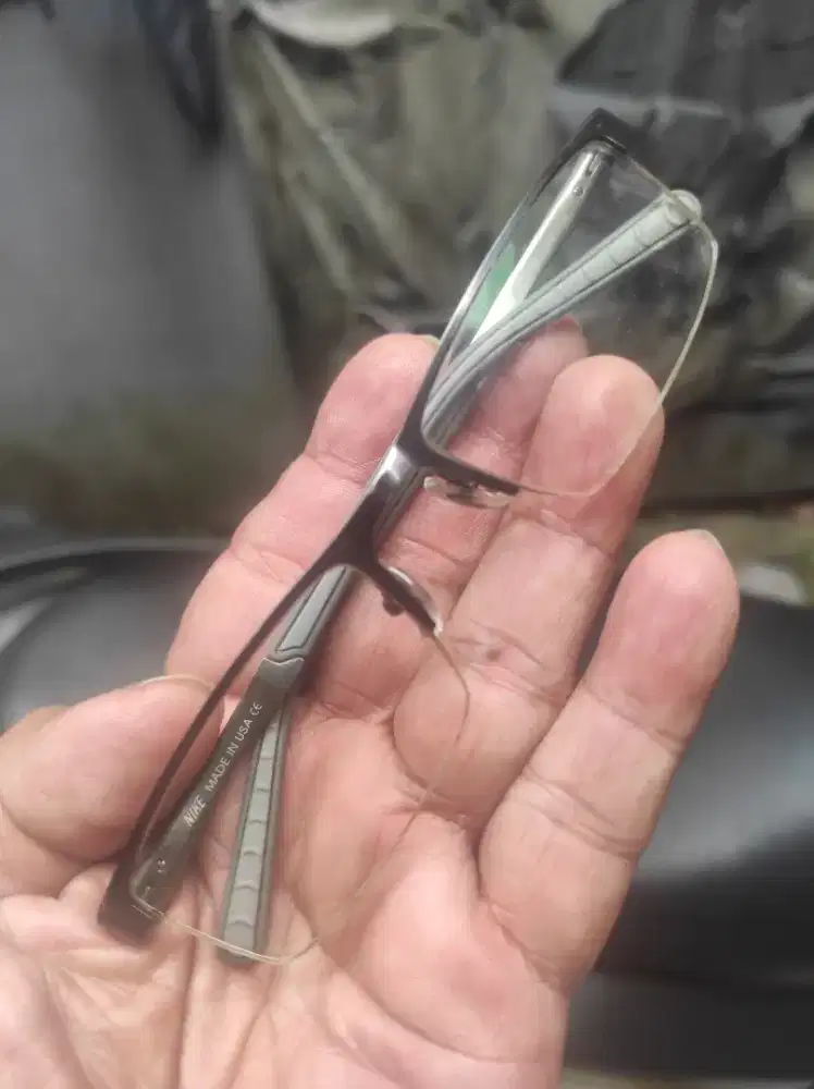 Mulus kacamata baca merk Nike original mulus Made in USA