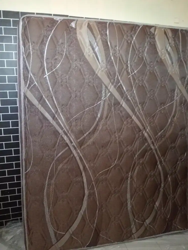 Spring bed ukuran 180×200