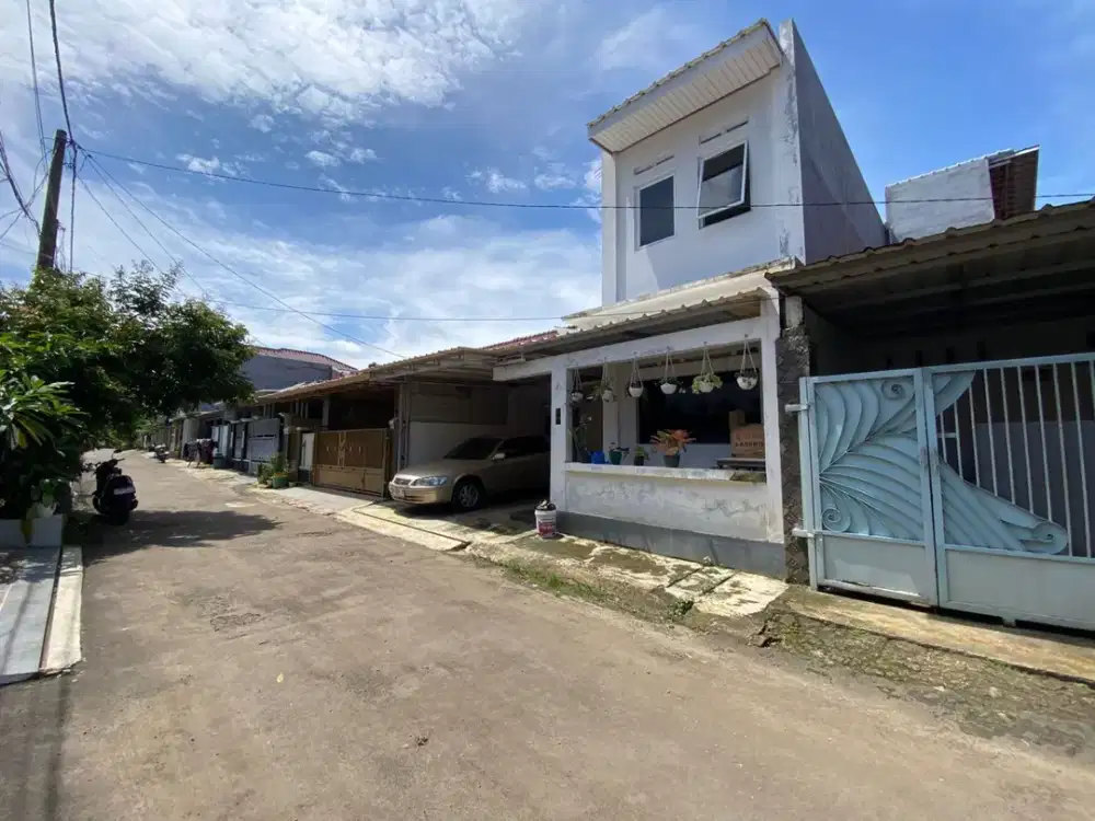 Dijual Murah Rumah 2 Lantai di Perumahan Sadang Purwakarta Kota