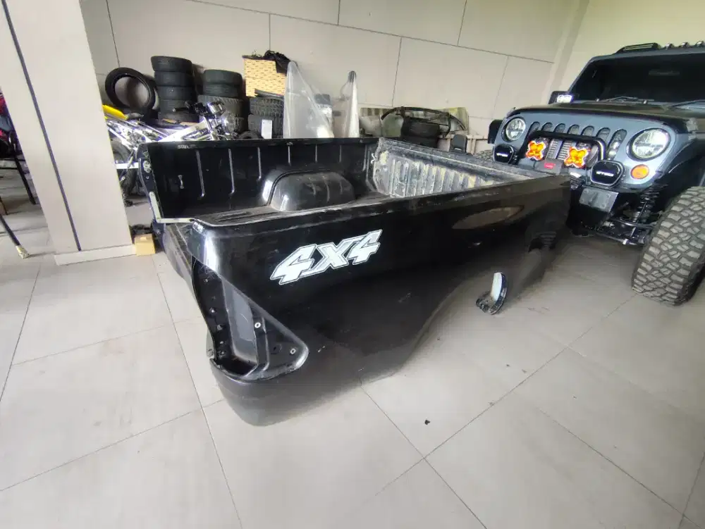 Bak hilux dobel cabin