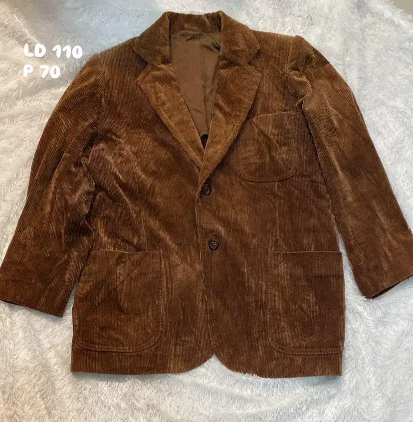 Loker jaga toko dan hostlive