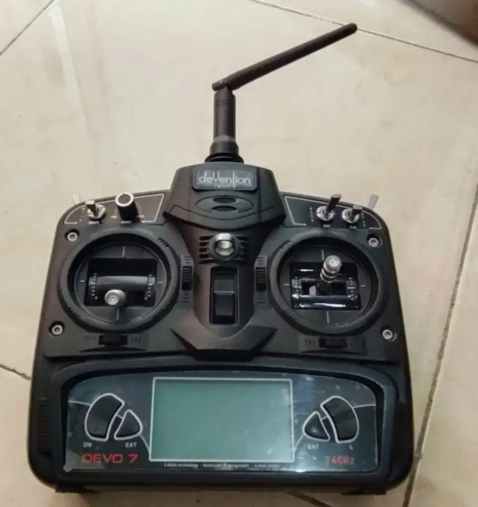 Transmiter RC Devention Devo 7