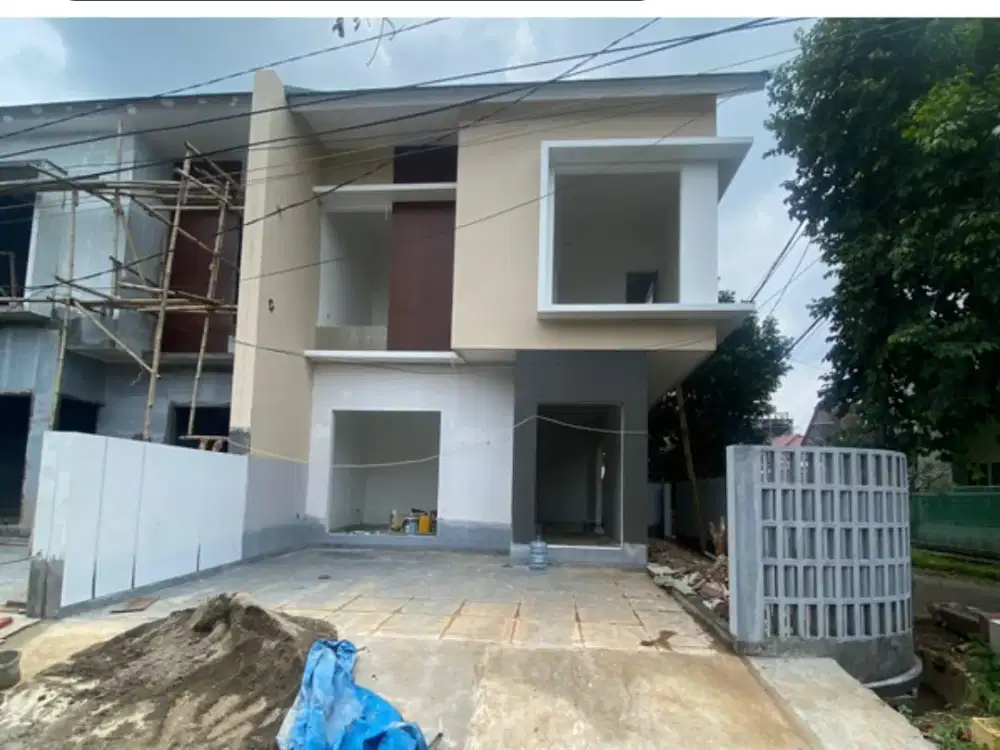 RUMAH BARU HOOK DI VILLA MELATI MAS SERPONG 'EN683'