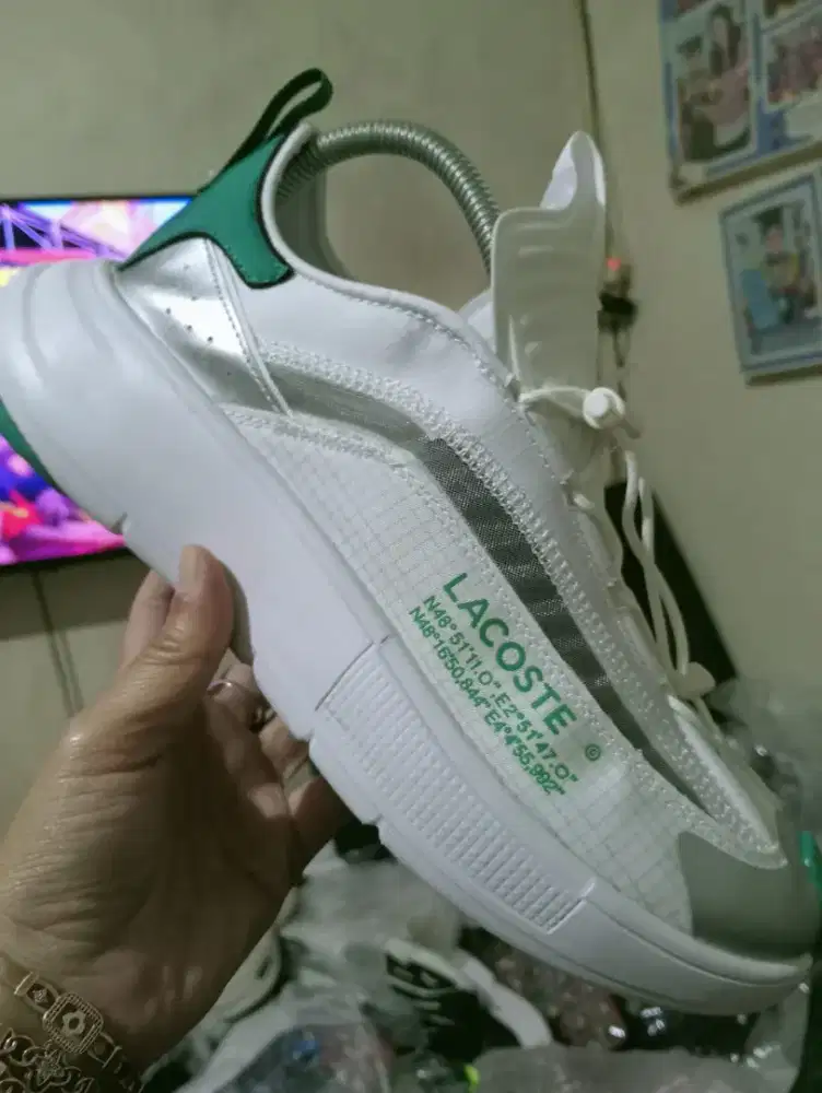 Sepatu sneaker Lacoste