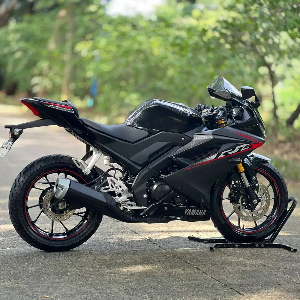 SPORT IDAMAN! YAMAHA YZF R15 V3 2019 HITAM KM LOW LIKE NEW