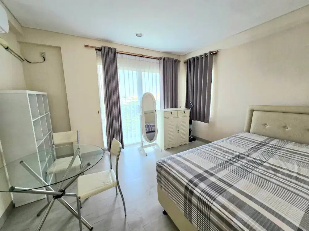 Dijual Murah Apartemen Cosmopolis Semi Furnished