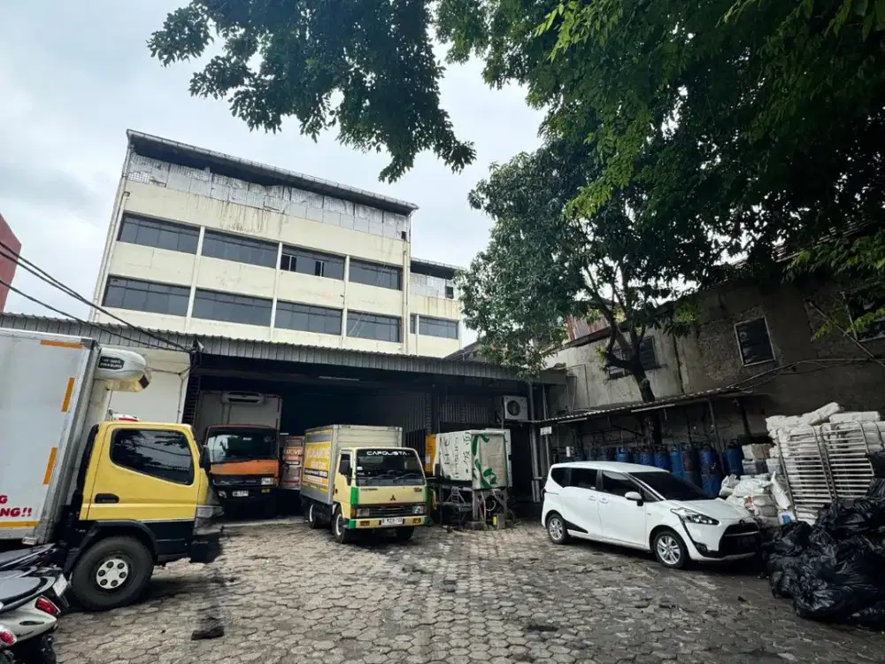 ANA GUDANG LT.790M DI JALAN RAYA ANGKE