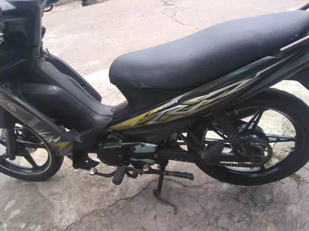 Yamaha Vega ZR plat T Karawang