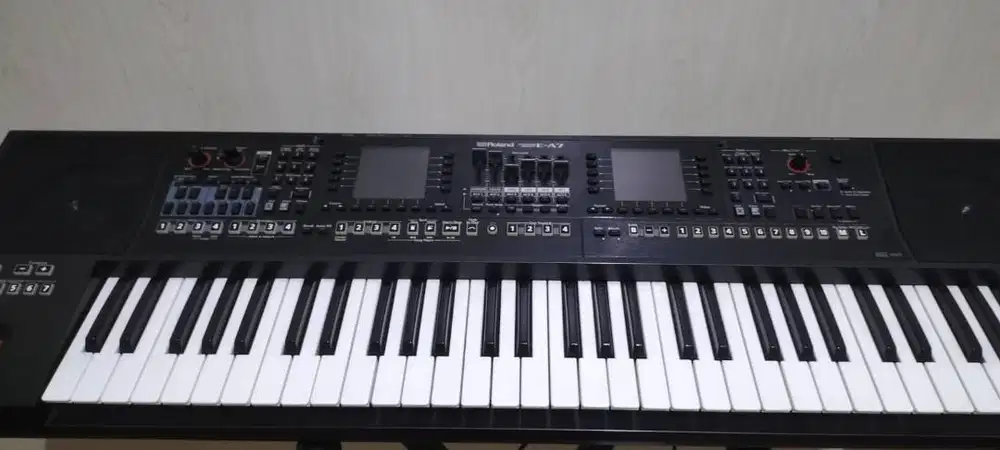 Roland E-A7 Arranger Keyboard spec setara KORG PA  YAMAHA PSR + GIGBAG