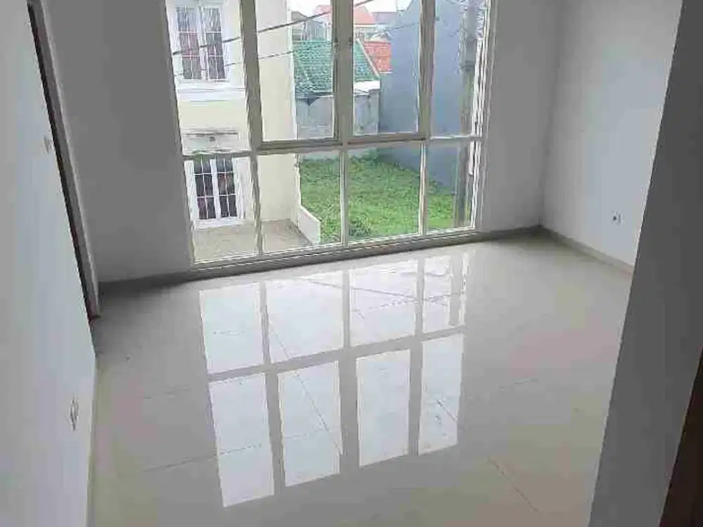 siap huni rumah 2 lantai bukit palma surabaya barat