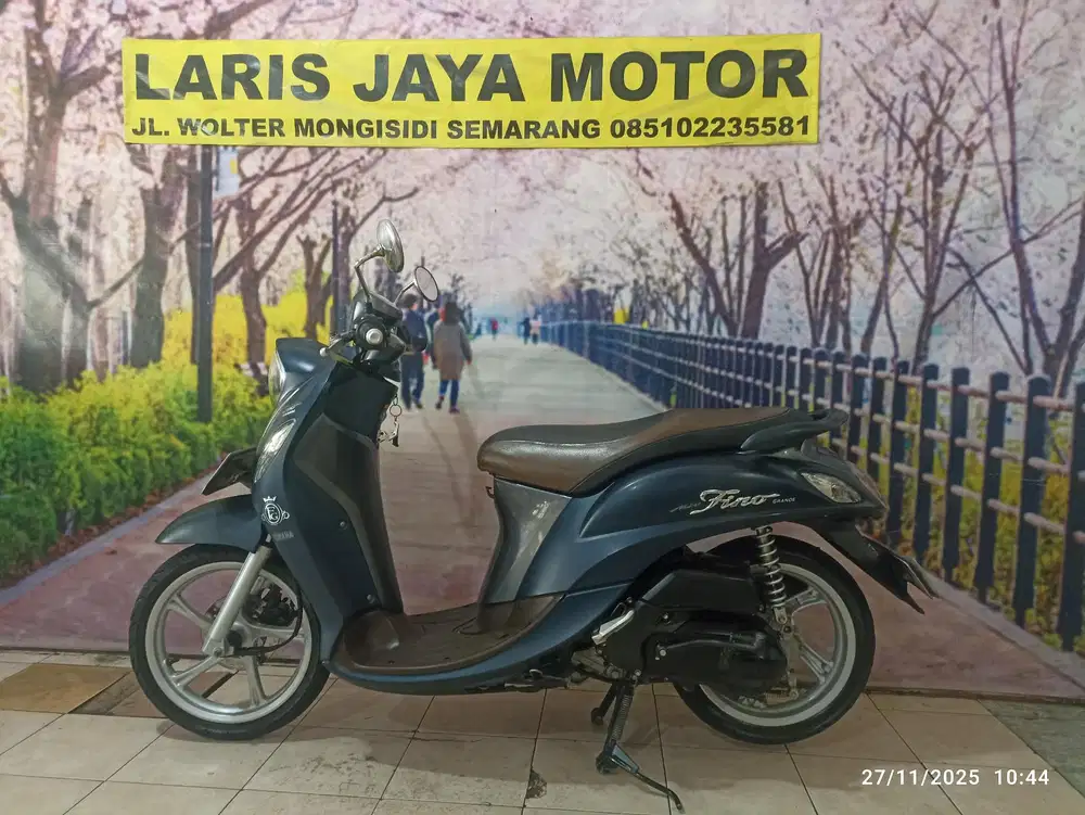 Fino grendi istimewa full ori