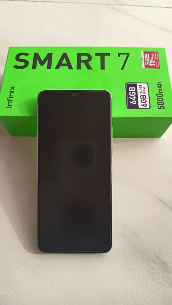 HP infinix Smart 7 kondisi Normal belum pernah servis