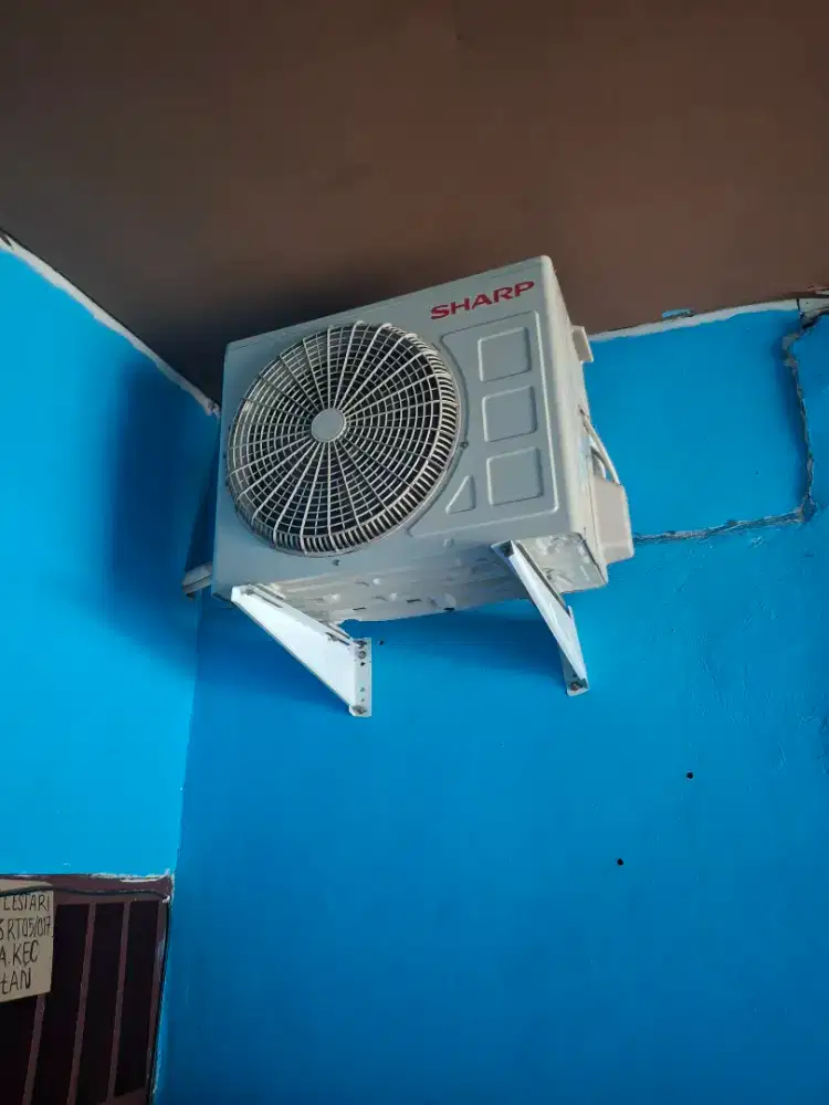 Jual second ac sharp 1/2 pk garansi pabrik