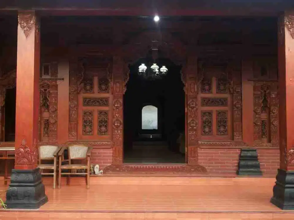 Rumah LIMASAN Full Kayu Jati RING 1 UNDIP di Sumurboto TEMBALANG