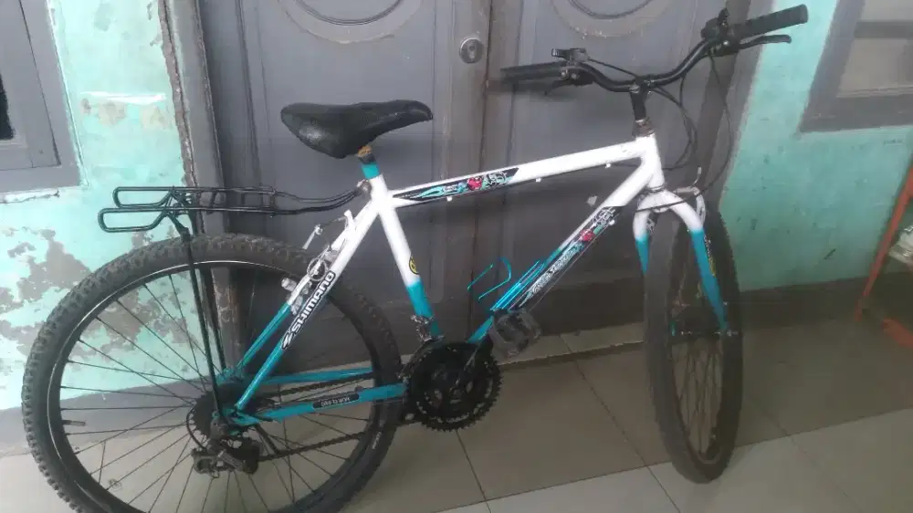 Sepedah jenis federal merk shimano