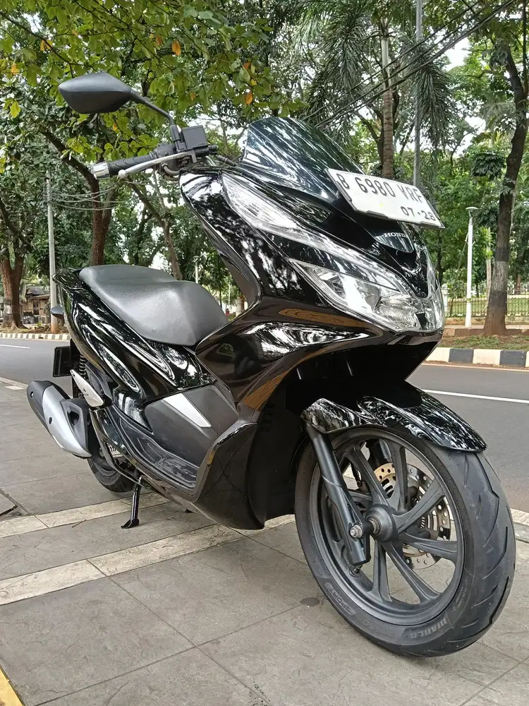 DIJUAL CASH HONDA PCX 150 ABS THN 2018 PAJAK IDUP SIAP PAKAI
