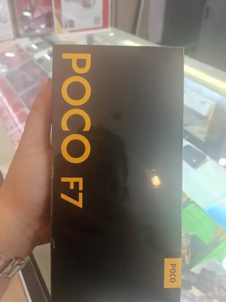 Poco F7 12/512GB