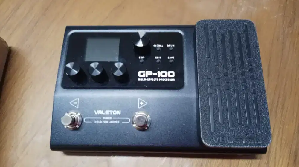 Efek Valeton GP-100