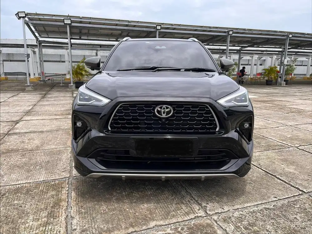 (Km Low 20ribuan Record) TOYOTA YARIS CROSS GR HYBRID 2023