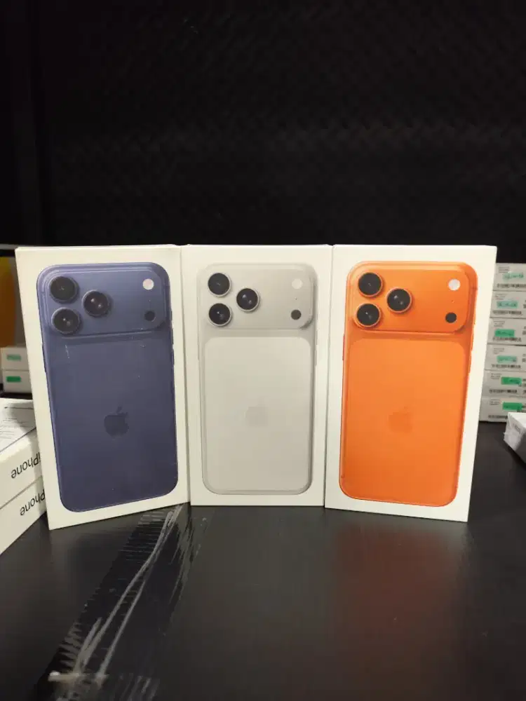 New Iphone 17 Pro Max 512, barang segel box & garansi resmi Ibox.