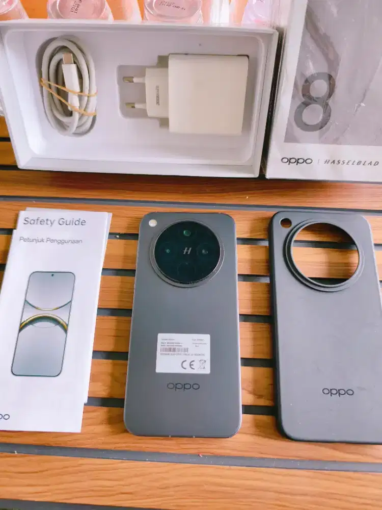 Oppo Find X8 5G 12/512 Mulus Fullset Ori Garansi ON
