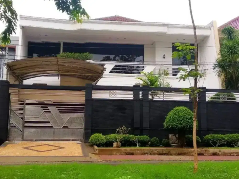 Rumah Siap huni,Row Double way dkt Galaxy mall, Komersial *DHARMAHUSADA INDAH*