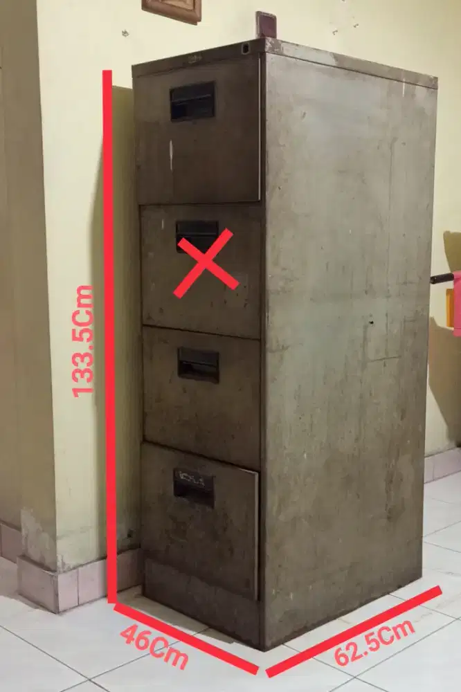Filing Cabinets Bekas 4 Susun