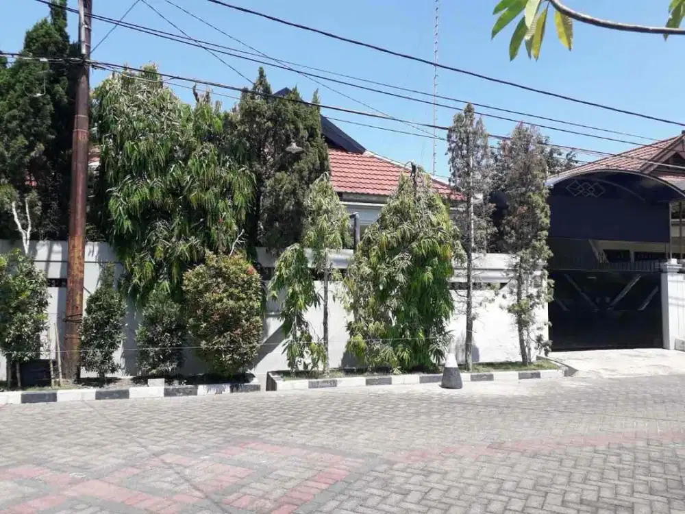 Hitung Tanah‼️Jual Rumah Tengah Kota Manyar Kartika Asri + Terawat