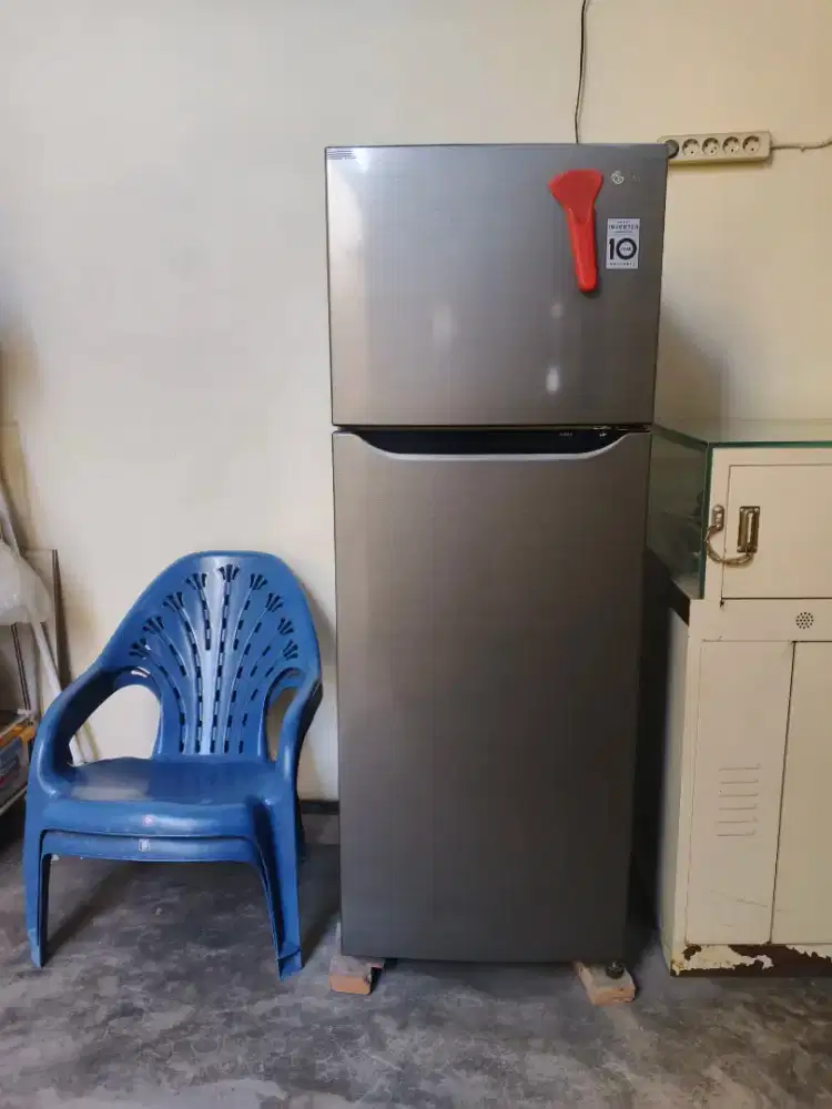 Kulkas LG 2 pintu