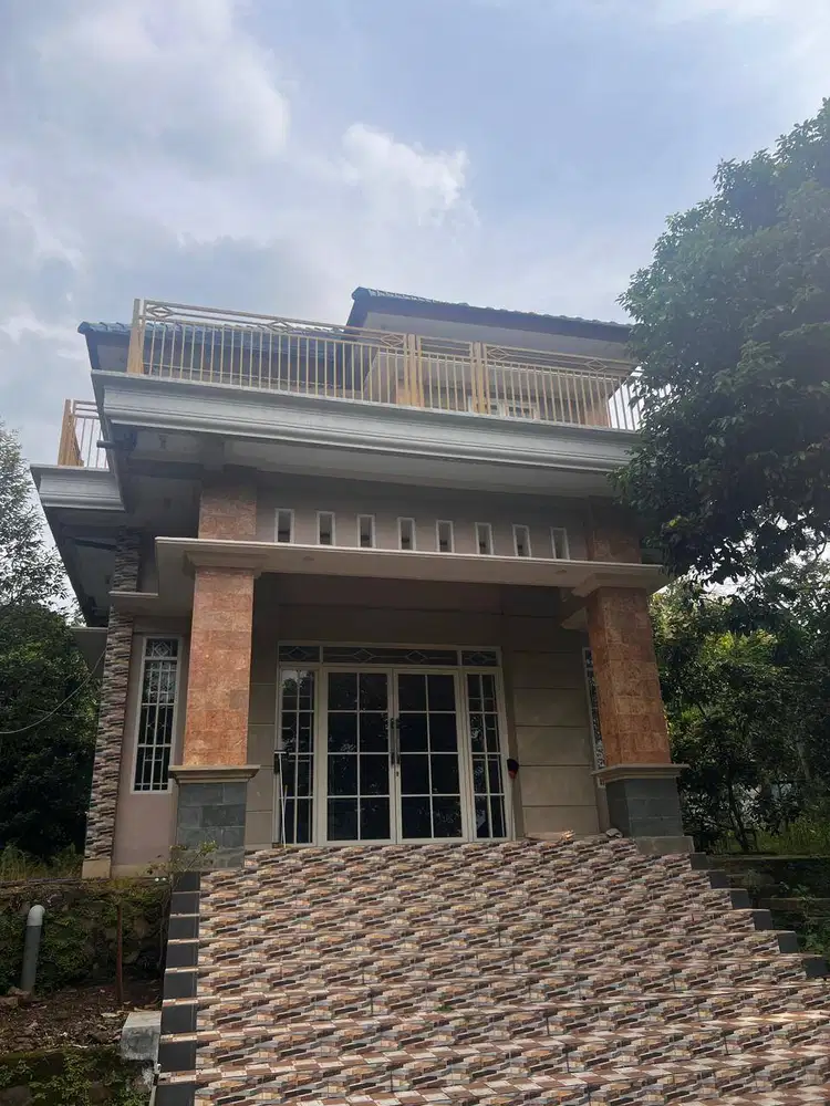 Dijual Villa Pribadi Purwodadi Nongkojajar Pasuruan