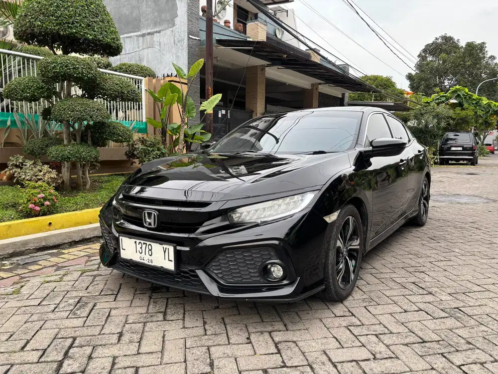 Honda Civic Hatcback 2017 Turbo A/T Km 65 rb