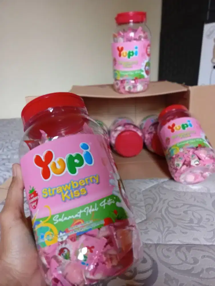 Yupi stroberry 300gr